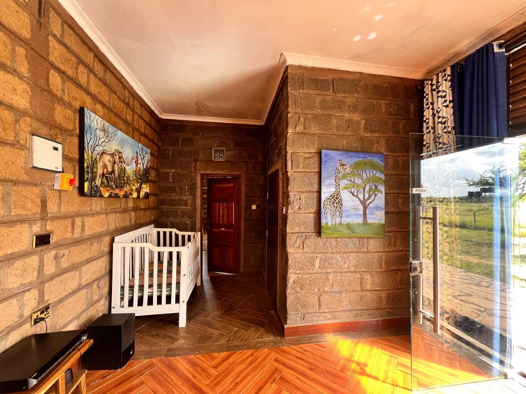 Amboseli Glass House Oloitokitok エクステリア 写真
