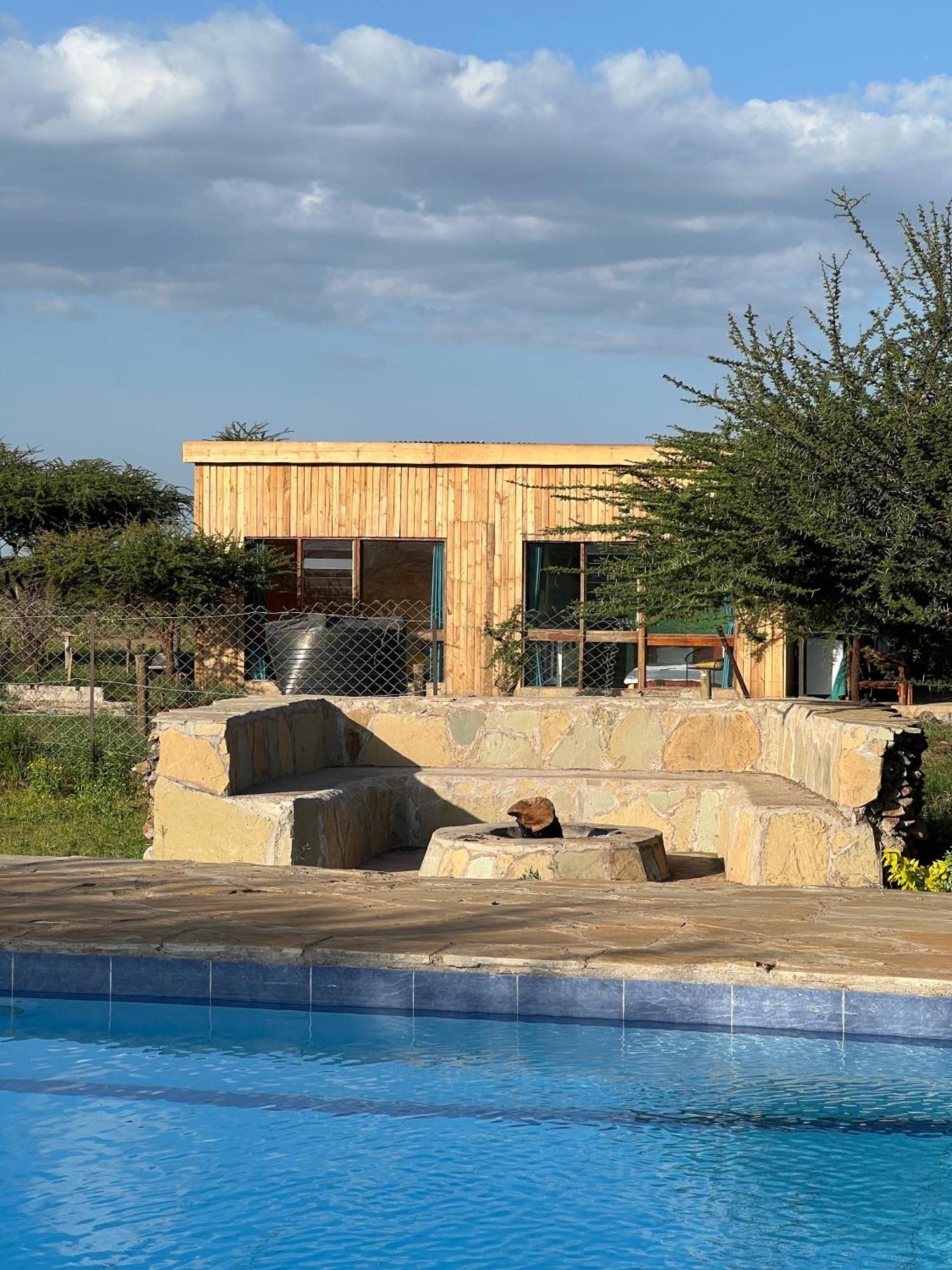 Amboseli Glass House Oloitokitok エクステリア 写真