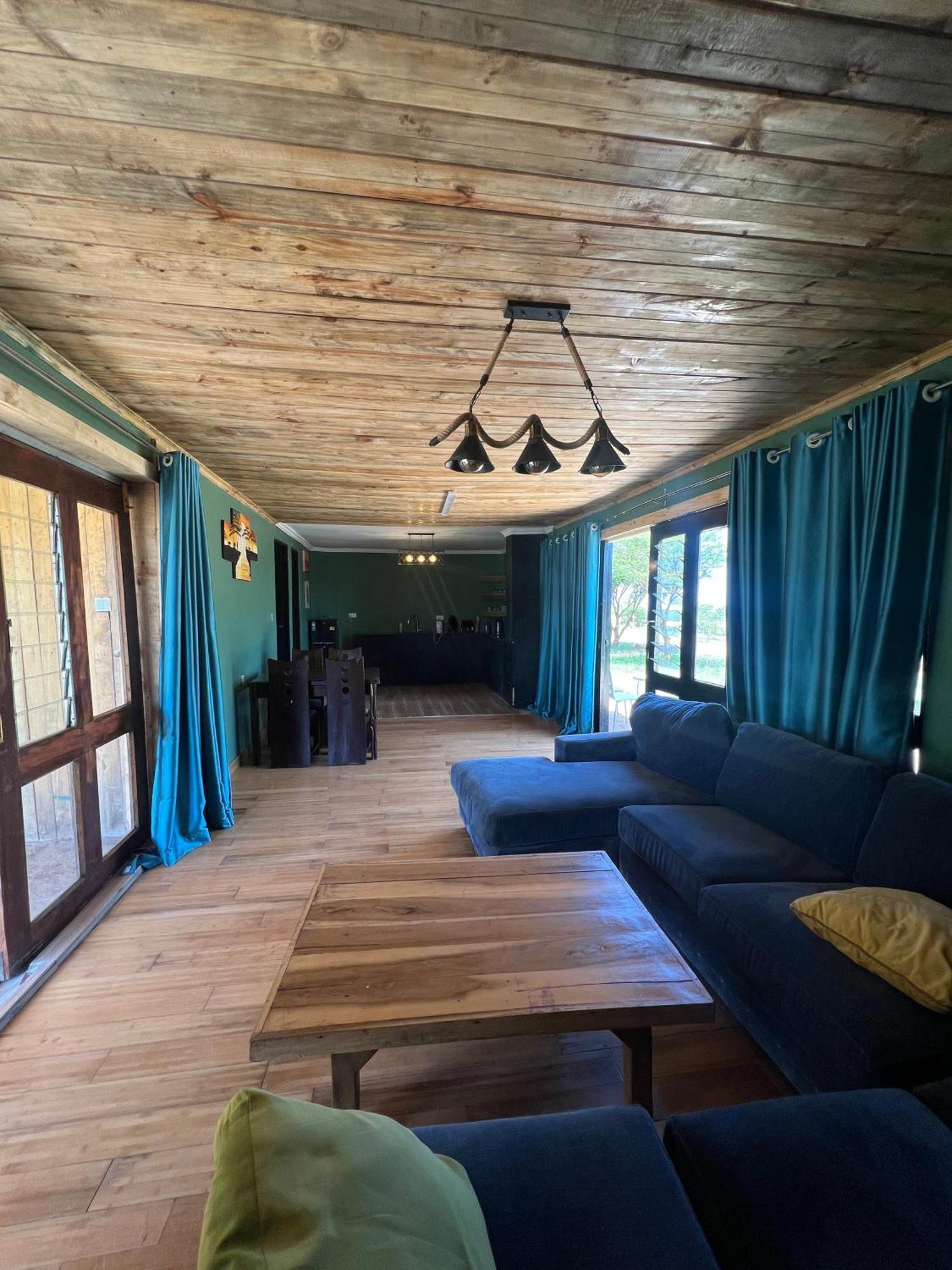 Amboseli Glass House Oloitokitok エクステリア 写真